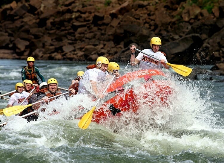 macuco safari Rafting