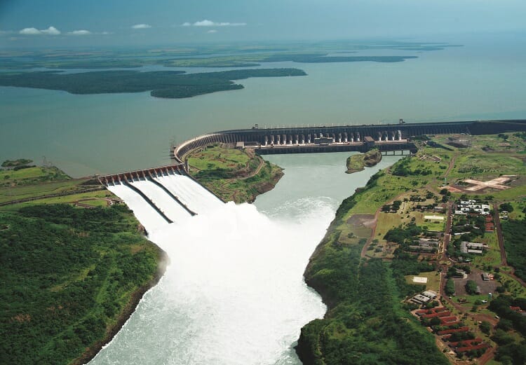 Itaipu Binacional - Usina do alto - Maiores Usinas Hidrelétricas do Mundo 