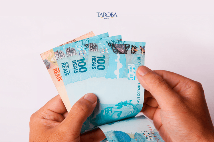 Viagem econômica Como viajar gastando pouco