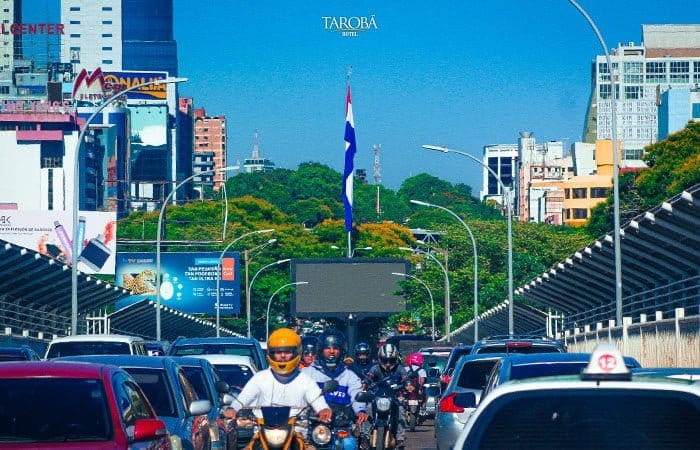 Ponto da Amizade, Paraguai